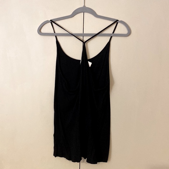 ✨Basic✨ Tank - Picture 3 of 3